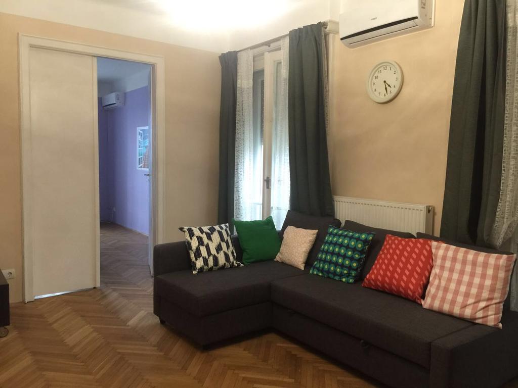 Kavics * Budapešť